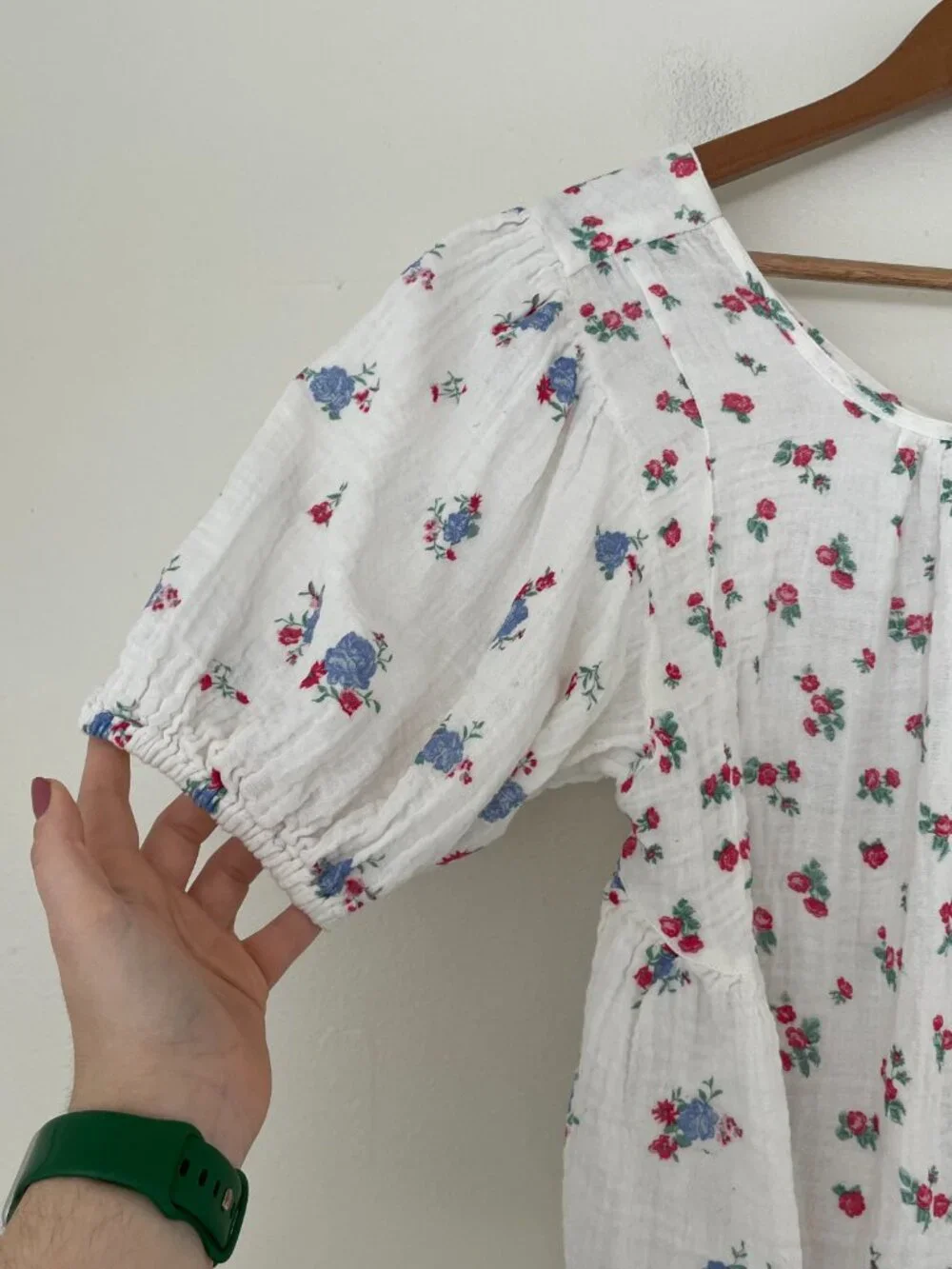 Free People Chloe Floral Printed Top in Tea Combo Size Medium